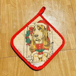 Vintage Christmas Hush Puppy Hound Oven Pot Holder
